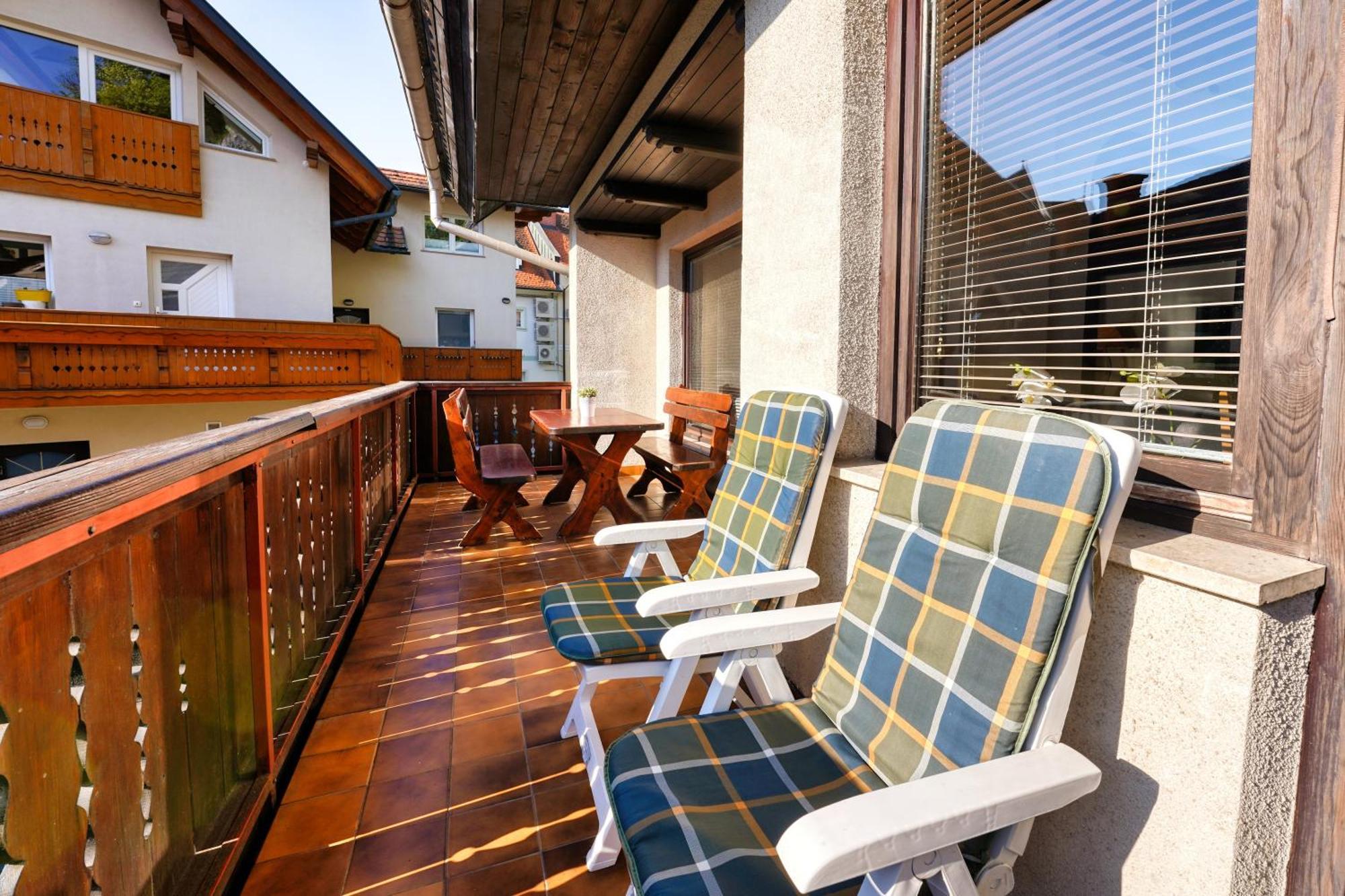 Castle Way Apartments Tamy Блед Экстерьер фото